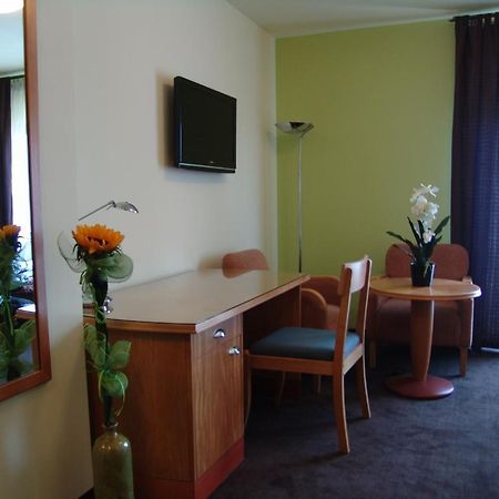 Green Energy Rooms Krakow Exterior photo